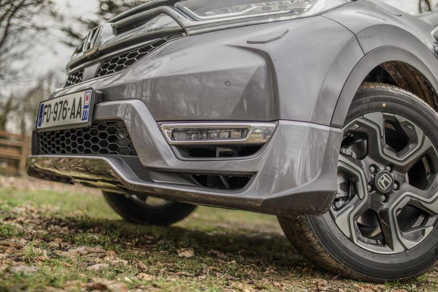 Детали экстерьера Honda CR-V Origin Edition 2018 года  (фото 16 из 27)
